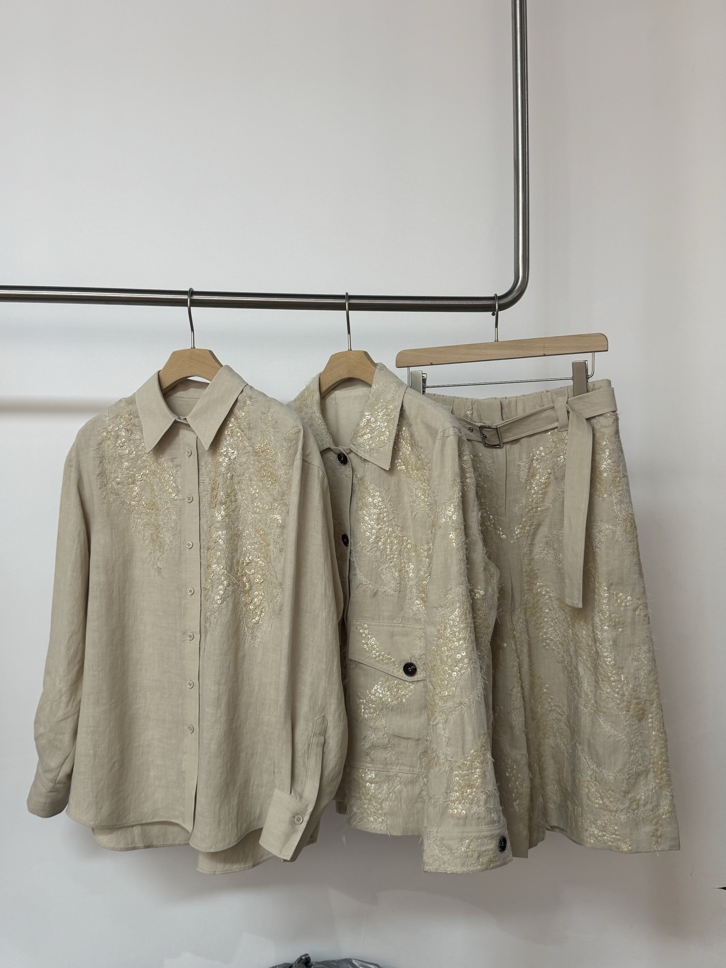 Embroidery Jacket - Women Sequined Embroidery 3-Piece Set Turn-down