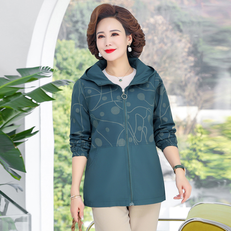 Classic Outdoor Hooded Jacket  – Embroidery Jacket recenzja i cena