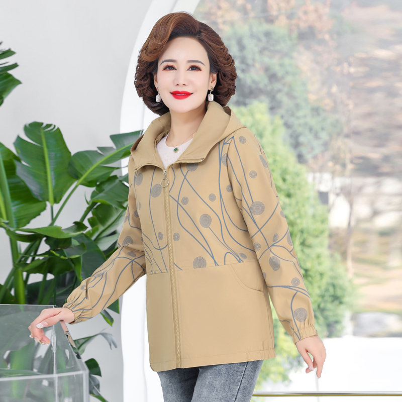 Classic Outdoor Hooded Jacket  – Embroidery Jacket recenzja i cena