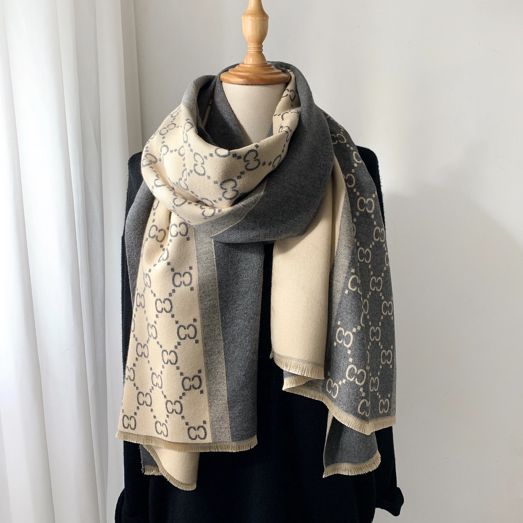 2025 Autumn and Winter New Eur – Embroidery Pashmina recenzja i cena