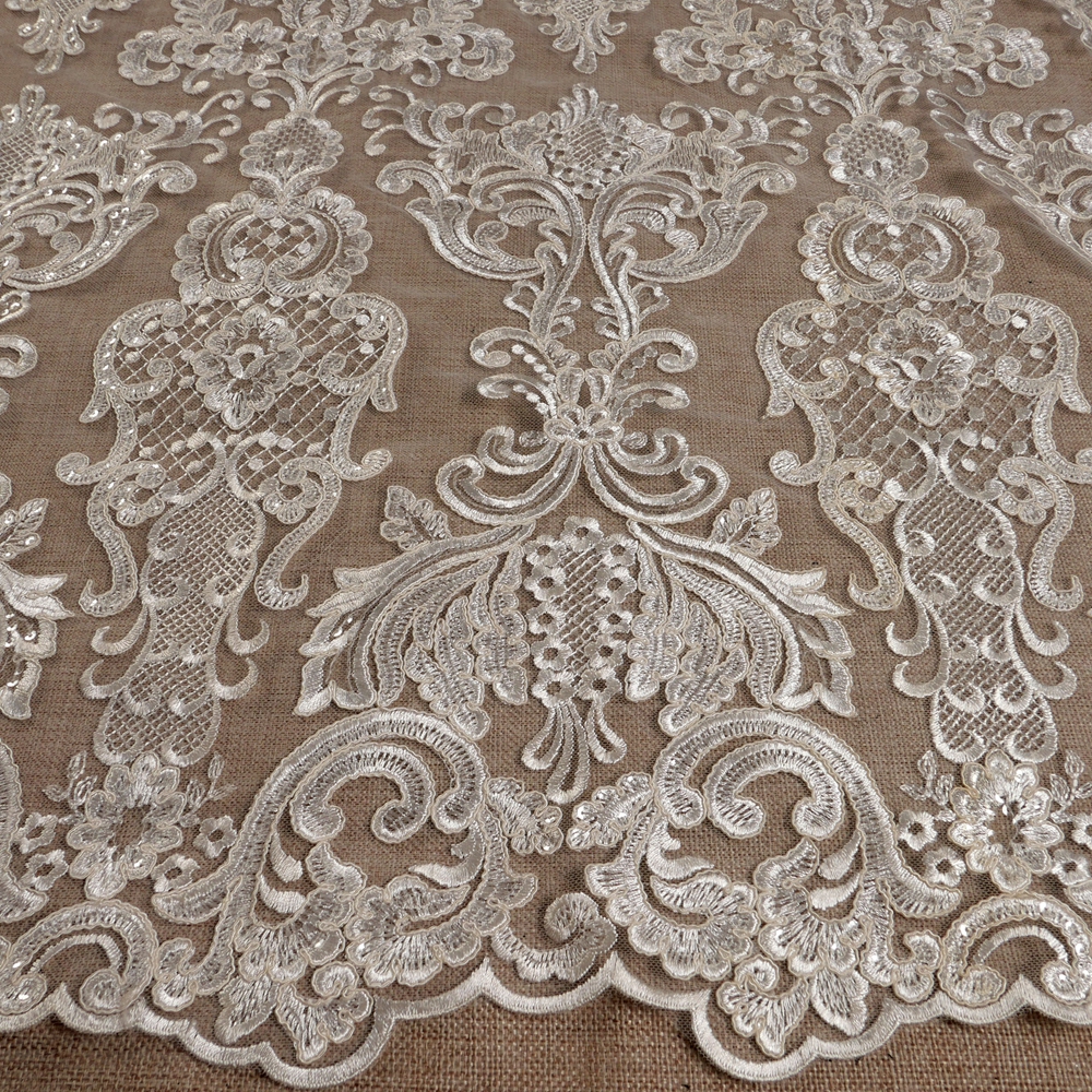HelluyerDc ivory,black sequins – Embroidery Gradient recenzja i cena
