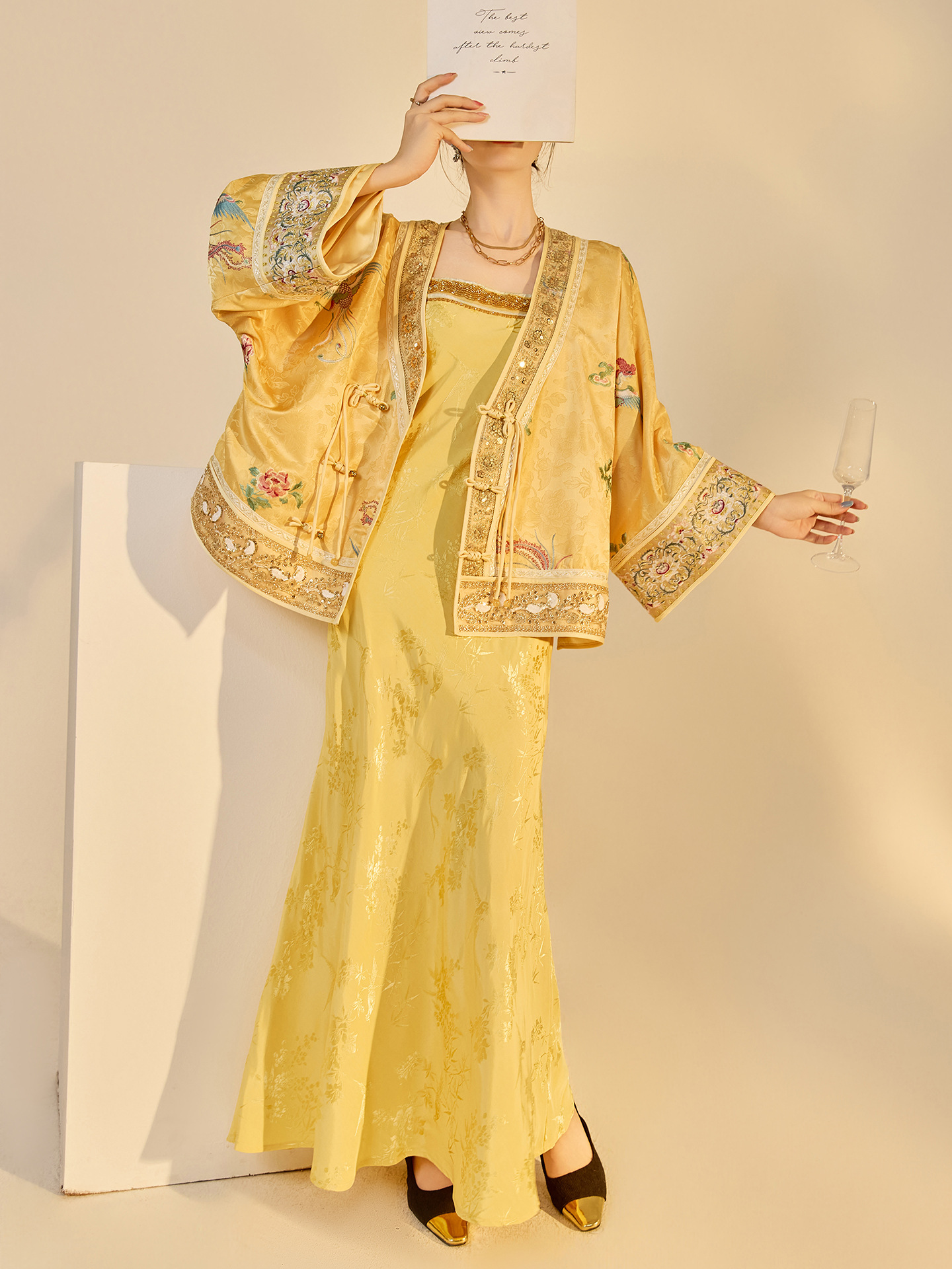 Autumn New Fashion V-neck High – Embroidery Jacket recenzja i cena