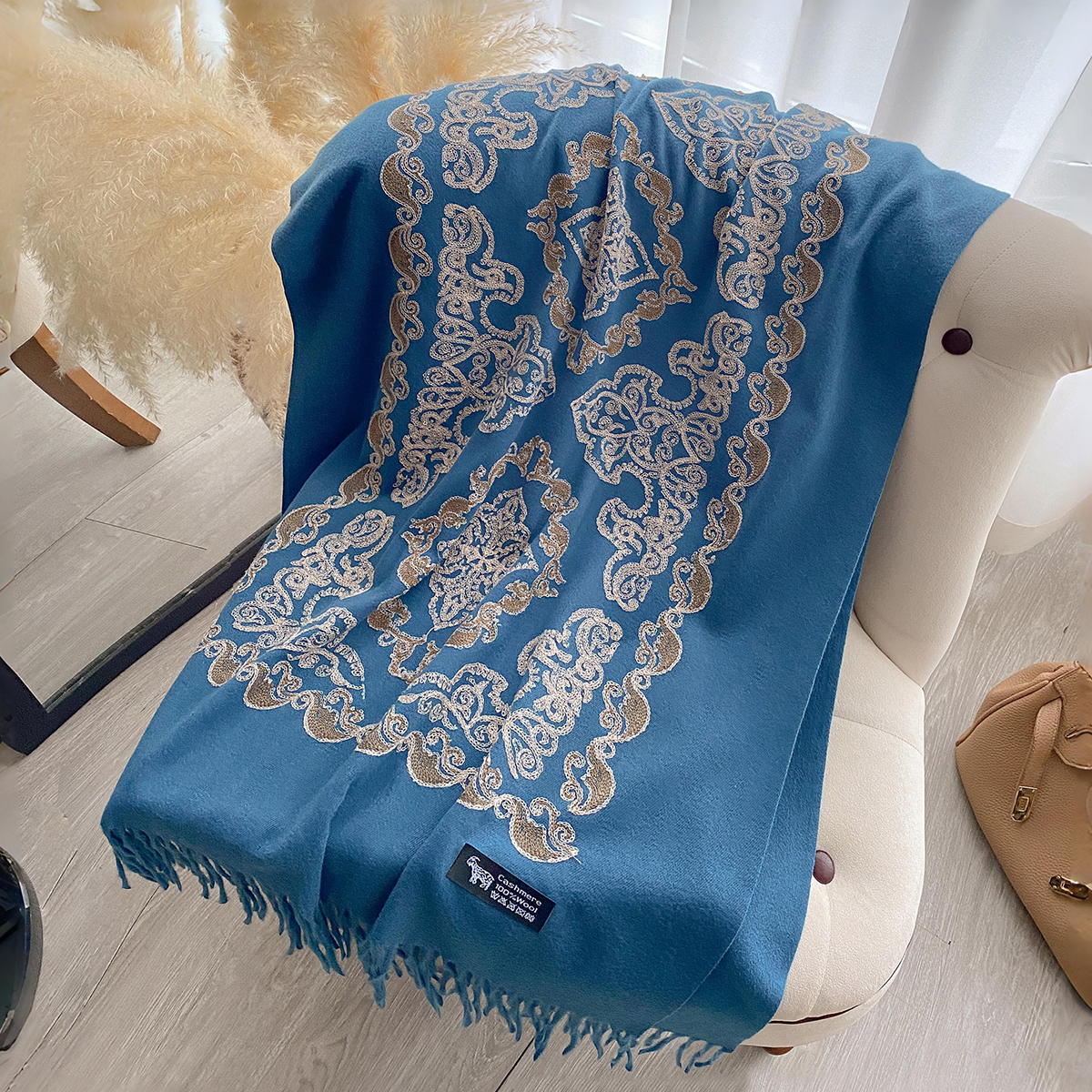 Luxury High Quality Embroidery – Embroidery Pashmina recenzja i cena